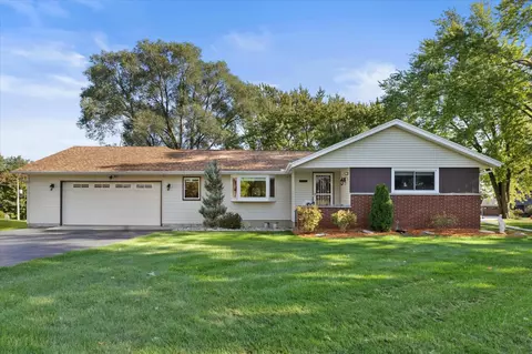 3632 S Vogel, New Berlin, WI 53151