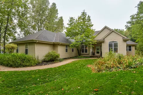 1342 Geneva National, Geneva, WI 53147
