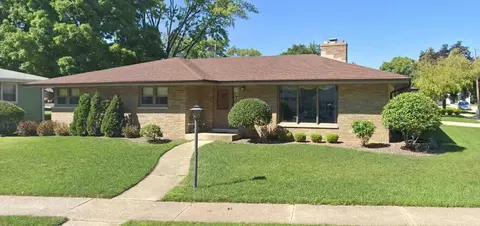 440 Summit, Burlington, WI 53105