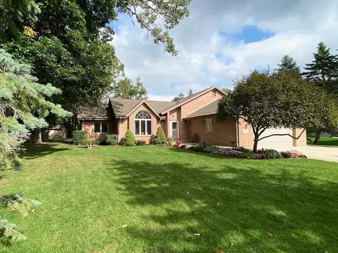 s75w14150 Restfull, Muskego, WI 53150