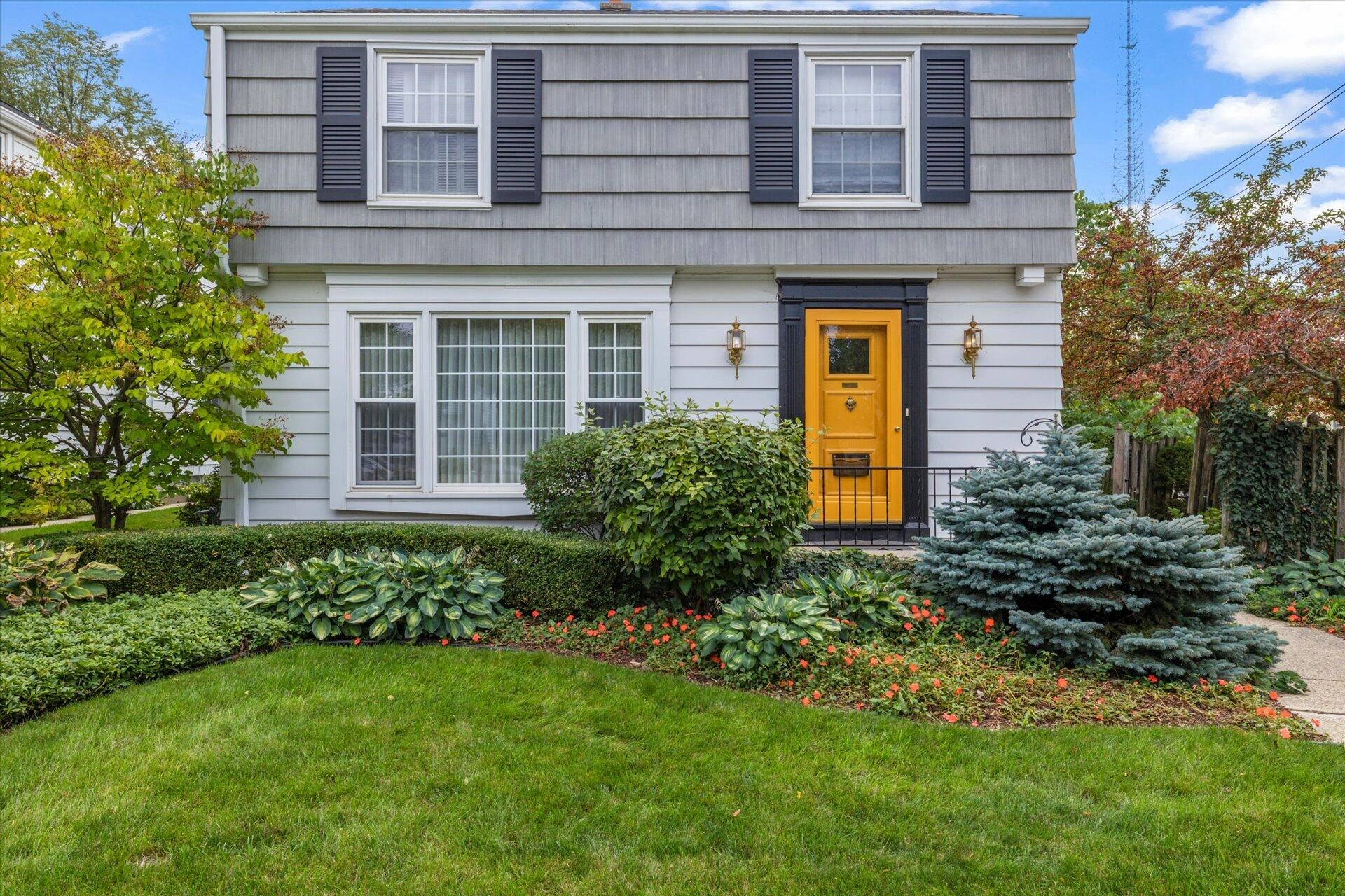 4312 N Marlborough  