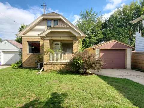 1602 S 92nd, West Allis, WI 53214
