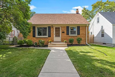 3329 N 89th, Milwaukee, WI 53222