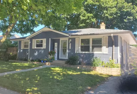 3219 90th, Sturtevant, WI 53177