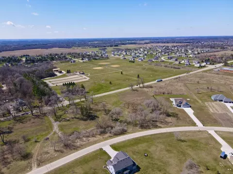 Lt1 Amber, Eagle, WI 53119