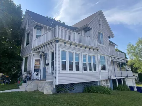 138 E Van Buren #142, Port Washington, WI 53074