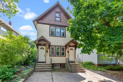 2476 N Frederick, Milwaukee, WI 53211