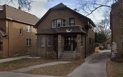 2019 E Marion #2021, Shorewood, WI 53211