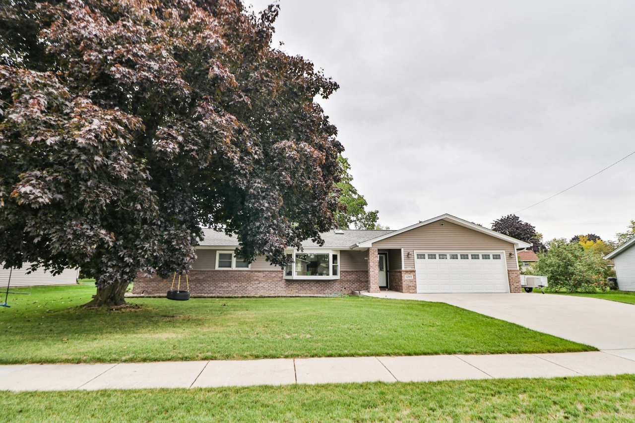 1260 Brooklane  
