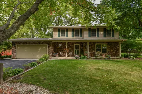347 Estate, Delavan, WI 53115