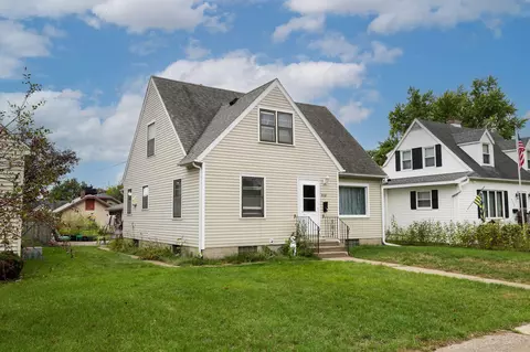 2132 Johnson, La Crosse, WI 54601