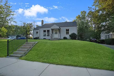 w164n8577 Hiawatha, Menomonee Falls, WI 53051