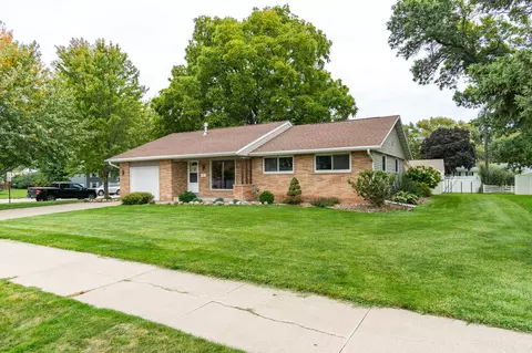 2905 Ward, La Crosse, WI 54601