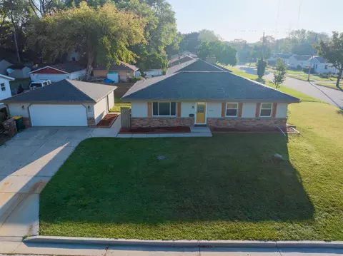 5400 N 24th, Glendale, WI 53209