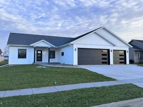 380 Lakewood, West Salem, WI 54669