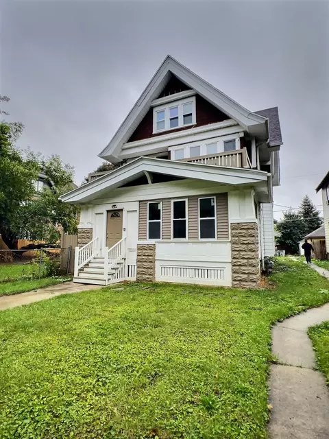 2734 N 39th #2736, Milwaukee, WI 53210