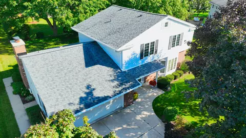 8894 Greenview, Greendale, WI 53129