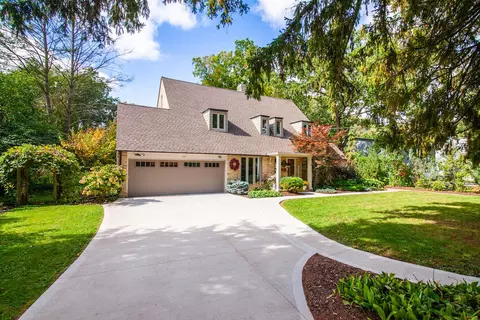 204 E Water, Watertown, WI 53094