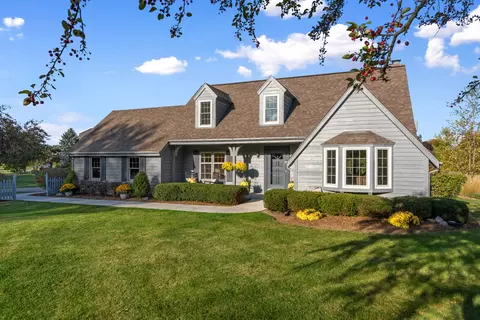 12604 N N Park, Mequon, WI 53092