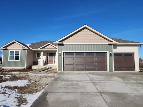 120 Tyranena, Lake Mills, WI 53551