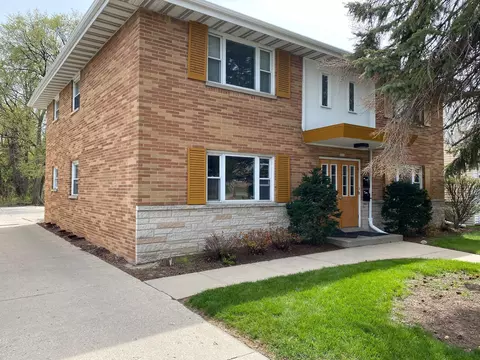 8315 W Oklahoma, Milwaukee, WI 53219
