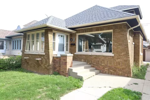 2918 N 58th, Milwaukee, WI 53210