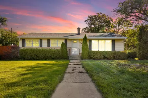 5828 S 40th, Greenfield, WI 53221