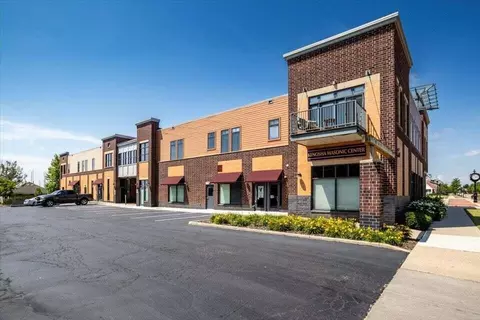 115 56th #21, Kenosha, WI 53140