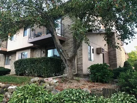 310 Sheffield #2, Waukesha, WI 53186
