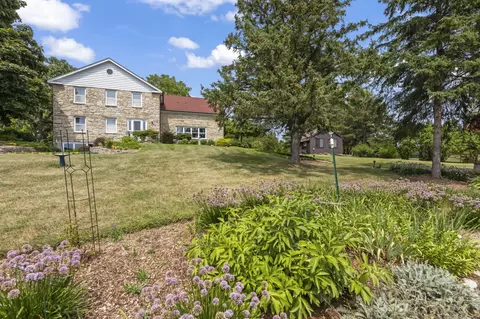 s42w34076 Hidden Vly, Ottawa, WI 53118