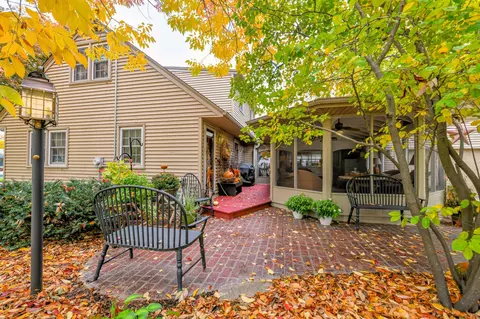 465 Lewis, Burlington, WI 53105