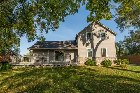 9692 Maple Tree, Farmington, WI 53040
