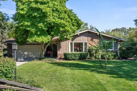 17060 Grant, Brookfield, WI 53005