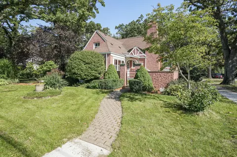 7329 52nd, Kenosha, WI 53142