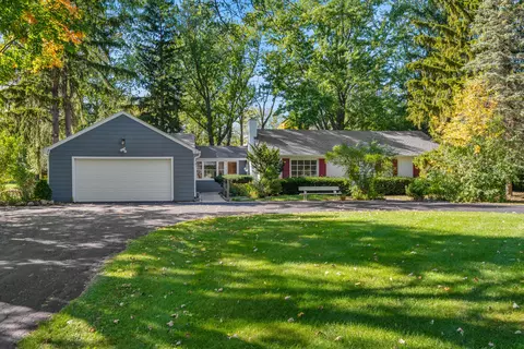 11233 N Riverland, Mequon, WI 53092
