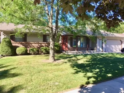 4222 Fleetwood, Manitowoc, WI 54220