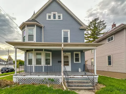 1652 Quincy, Racine, WI 53405