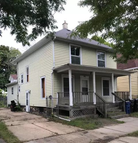 1806 Grand, Racine, WI 53403