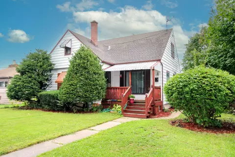 4752 N 18th, Milwaukee, WI 53209