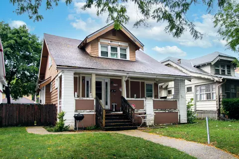 2841 N 41st, Milwaukee, WI 53210