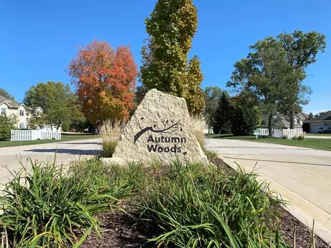 w397n5990 Autumn Woods #53, Oconomowoc, WI 53066