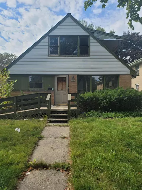 4633 N 52nd #4635, Milwaukee, WI 53218