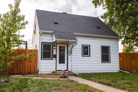 2516 Hoeschler, La Crosse, WI 54601
