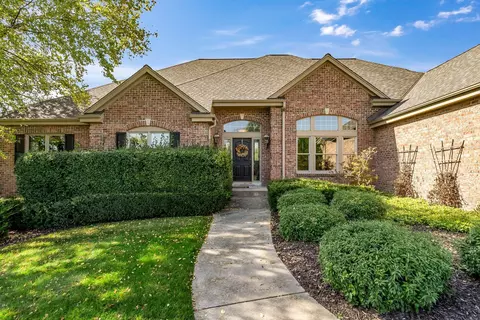 1803 E Bristlecone, Hartland, WI 53029