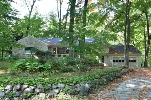 835 Park, Elm Grove, WI 53122