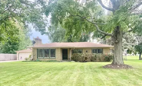 5203 Twin Elms, Racine, WI 53406