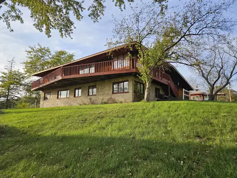 1319 Jefferson Ave, Sparta, WI 54656