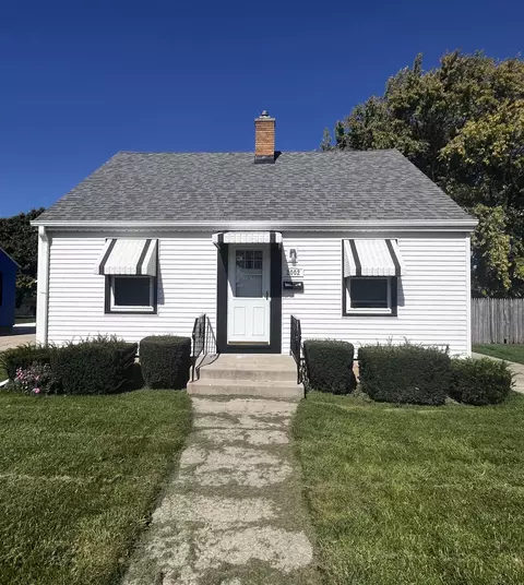 2002 31st, Kenosha, WI 53140