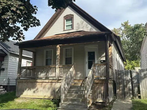 2228 N Buffum, Milwaukee, WI 53212