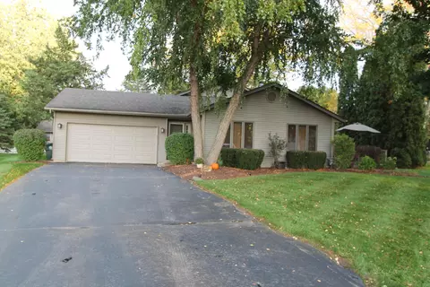 622 Bayhill, Twin Lakes, WI 53181